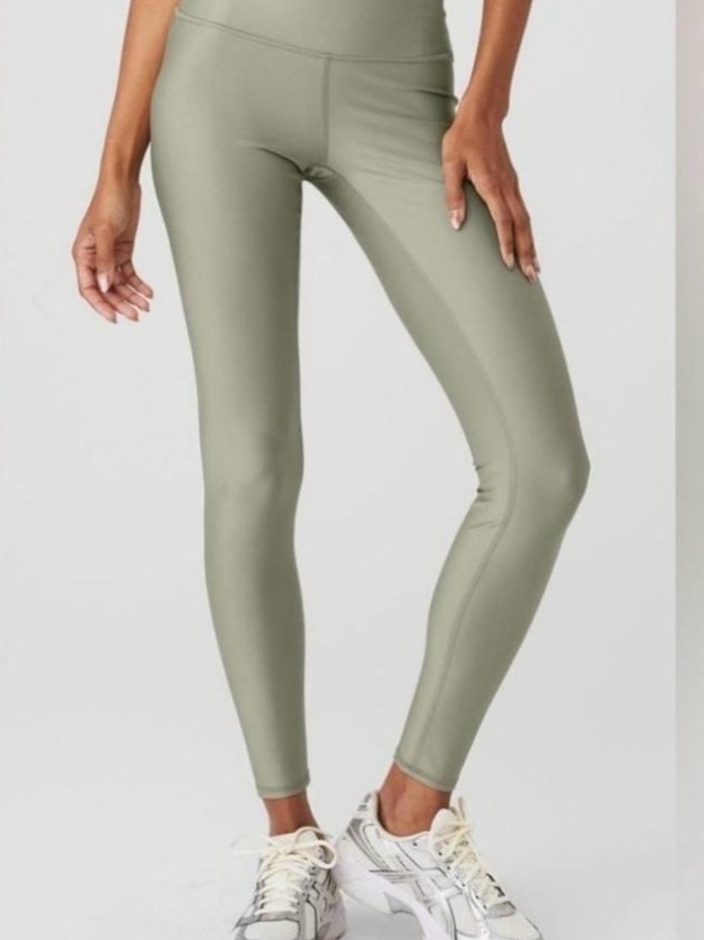 LIKE NEW Women's Alo High Waist Airlift Legging In Limestone Size S